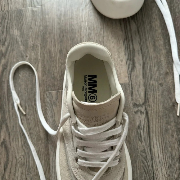 MM6 MAISON MARGIELA
Fabric and suede sneakers in ivory colour size 35 - Picture 8 of 11